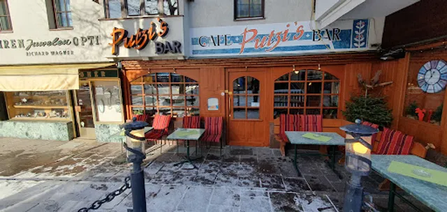 Putzi's Cafe