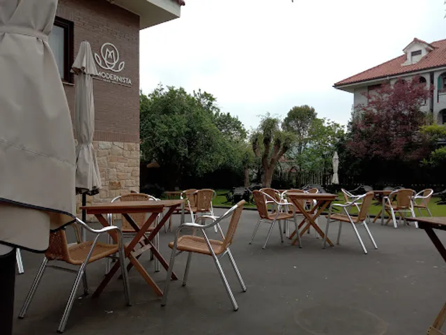 La Modernista Bar - Restaurante