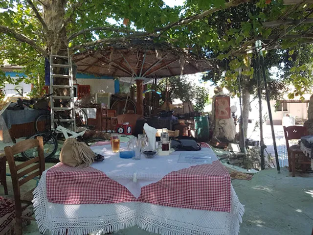 Kaki Rahi Taverna