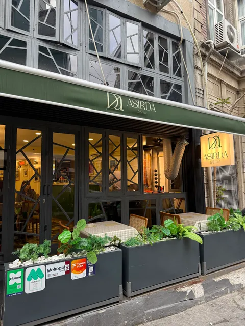 Asırda Döner Karaköy