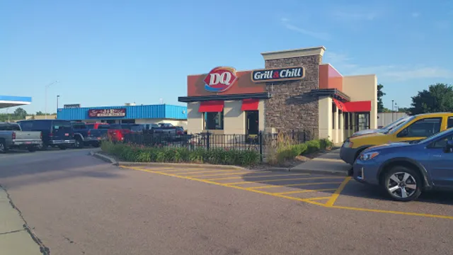 Dairy Queen Grill & Chill