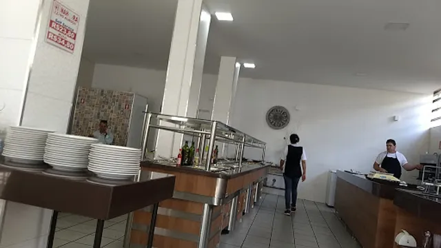 Restaurante Na Hora do Almoço