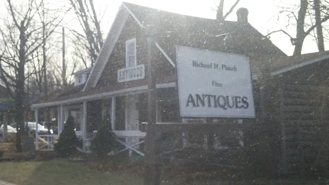 Richard M Plusch Antiques