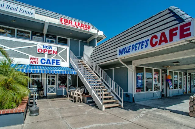Uncle Pete's Cafe