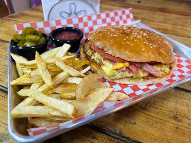 Hamburguesas las gigantes