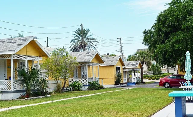 Sunshine Cozy Cottages LLC