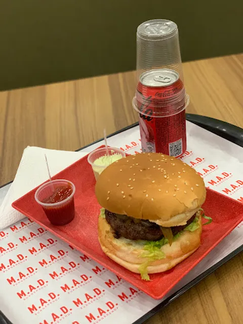 MAD BURGUERSHOP XANXERÊ