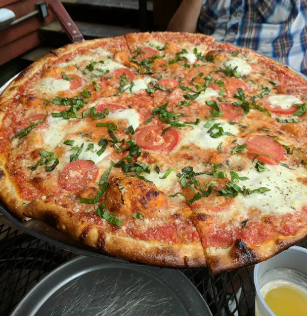 Mid City Pizza