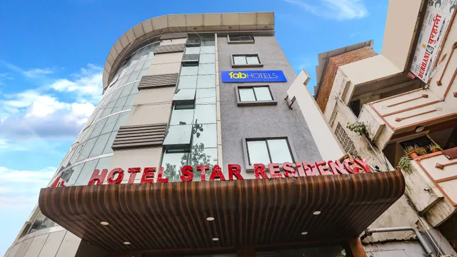 FabHotel Star Residency