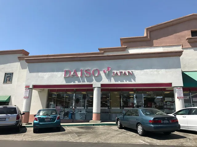 Daiso - Japanese Household Goods