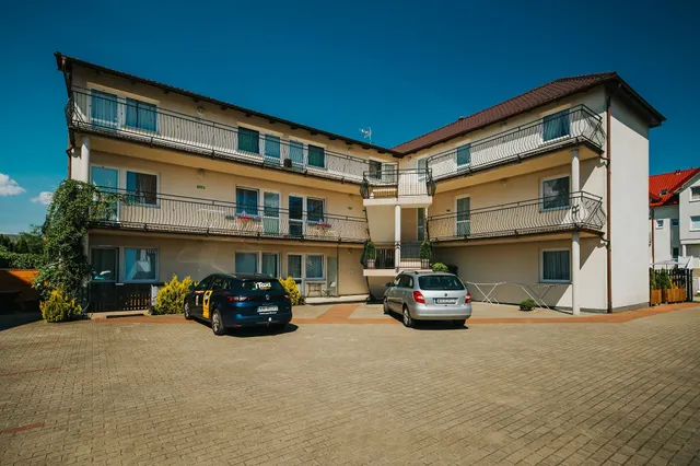 Pokoje Gościnne 4 KĄTY Karwia