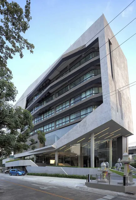 Nine Forty One Hotel