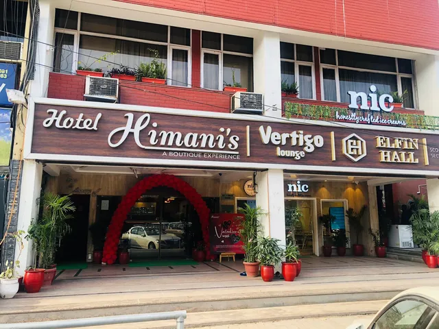 Hotel Himanis Chandigarh | Award for Excellence By - HRANI-||- Best Boutique Hotel