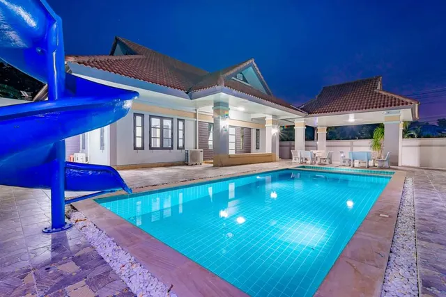 Mondara Vacation Home