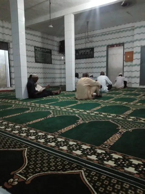 MOSQUÉE SALAM ABOBO BANCO 1