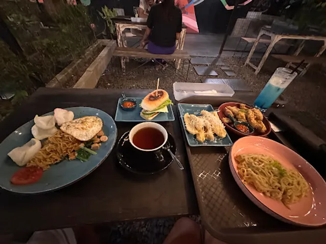 Pekarangan Coffee and Space