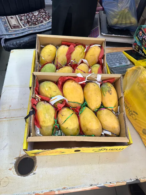 Pakistani Fruits and vegetables