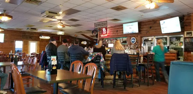 Willowe's Bar & Grill