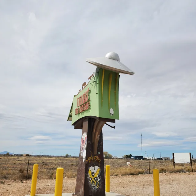 Roswell Historical Marker