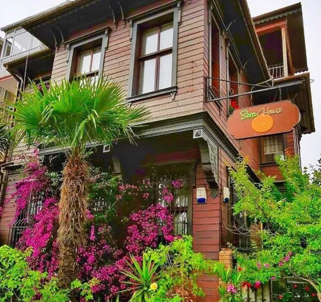 Ottoman Suites by Sera House