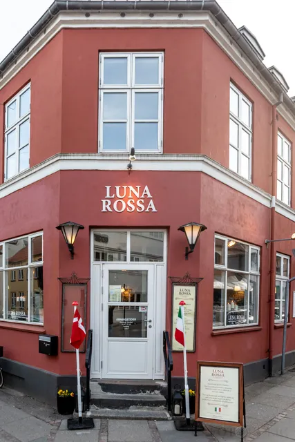 Luna Rossa