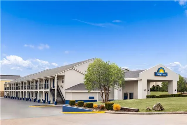Days Inn by Wyndham Ardmore