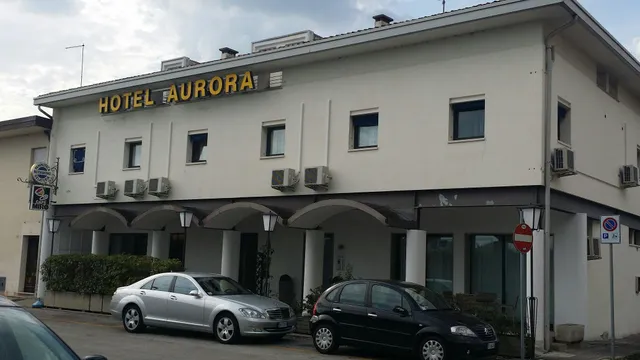 Hotel Aurora