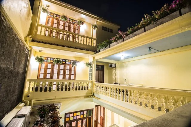 Woo Gallery and Boutique Hotel