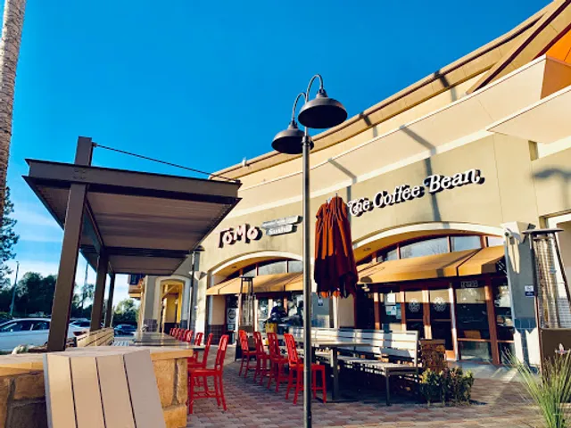 The Coffee Bean & Tea Leaf