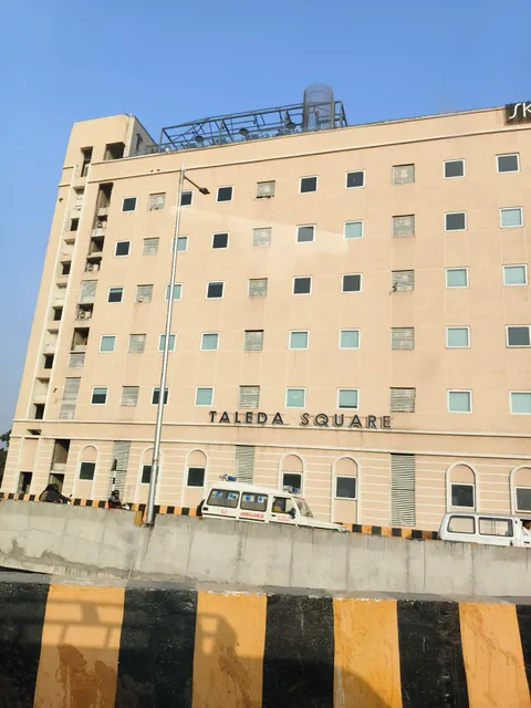 Smart Inn @ Taleda Square