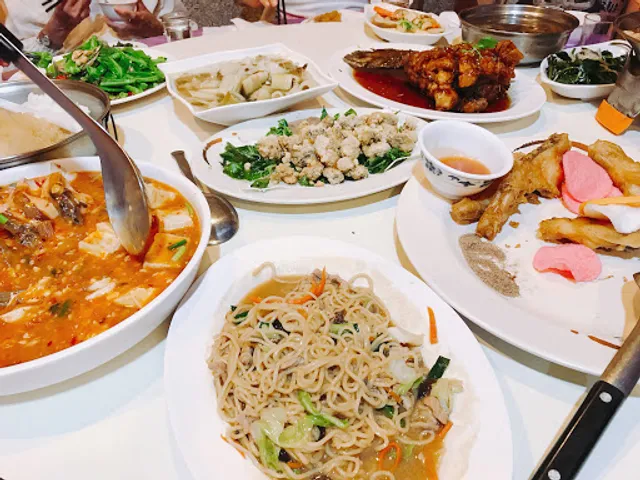 Xin Lan Restaurant
