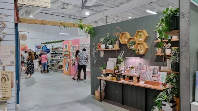 Vend Marketplace and Cafe Annerley