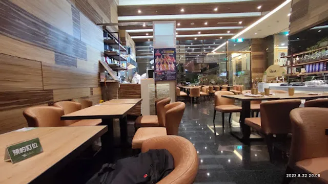 VGest披薩低碳飲食café（首都松山店）