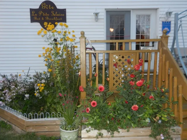 Gite La Ptite Falaise Bed and Breakfast