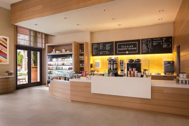 Villas Fashion Island Cafe