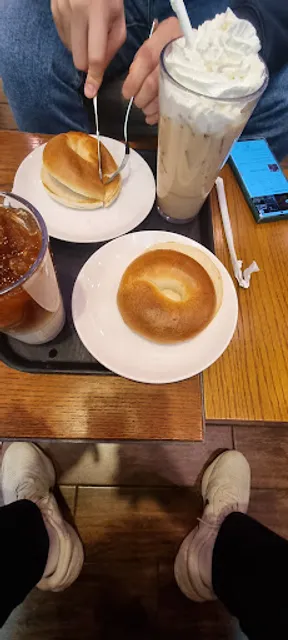 맘스터치 충주연수점