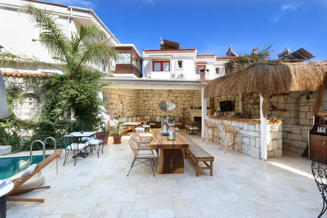 Alachi Hotel (12+) | Alaçatı