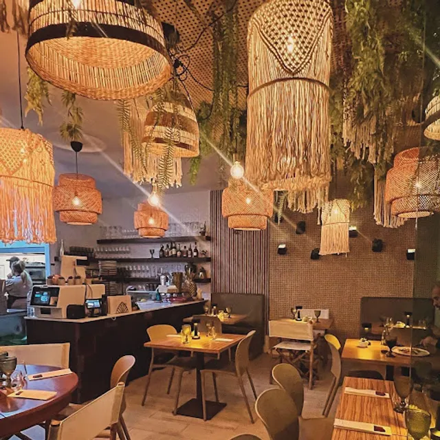 Madremia Pizza Bistro