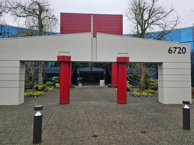 Williams Flower & Gift - Tukwila Florist