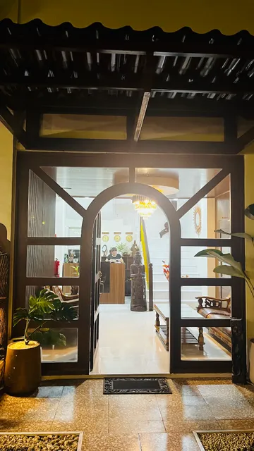 Belladama Hotel + Restaurant