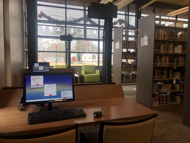 Warren P. Sewell Memorial Library of Bremen