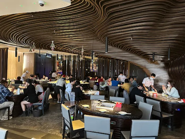 HaiDiLao Taipei Breeze NanShan Branch