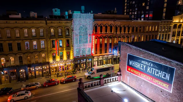 Holiday Lighting of Kentuckiana