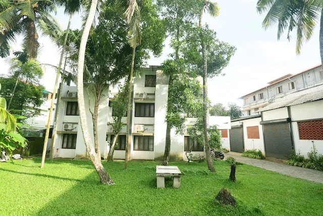 Flagship Thomson Garden