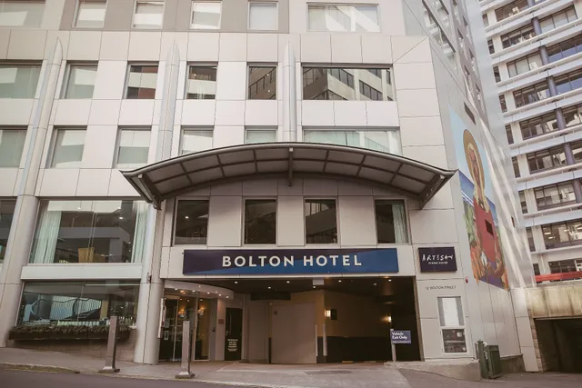 Bolton Hotel
