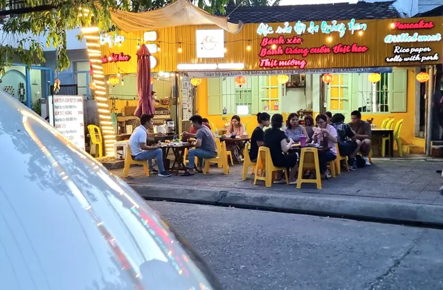 ĐẶC SẢN HỘI AN, QUẢNG NAM. Bánh xèo, thịt heo cuốn bánh tráng, thịt nướng