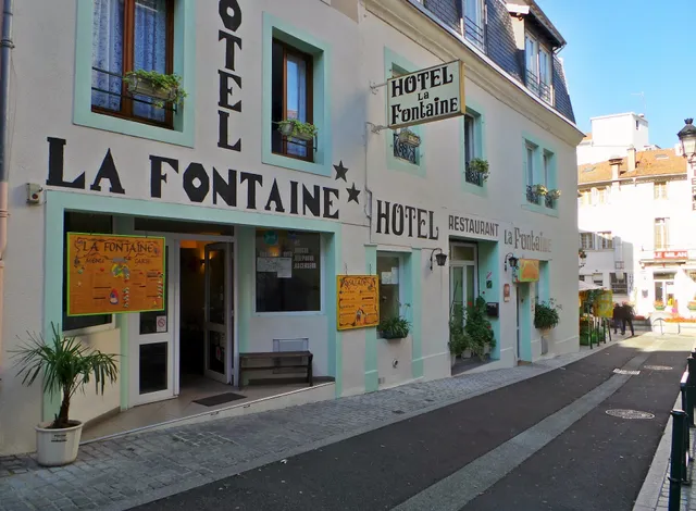 Hôtel La Fontaine