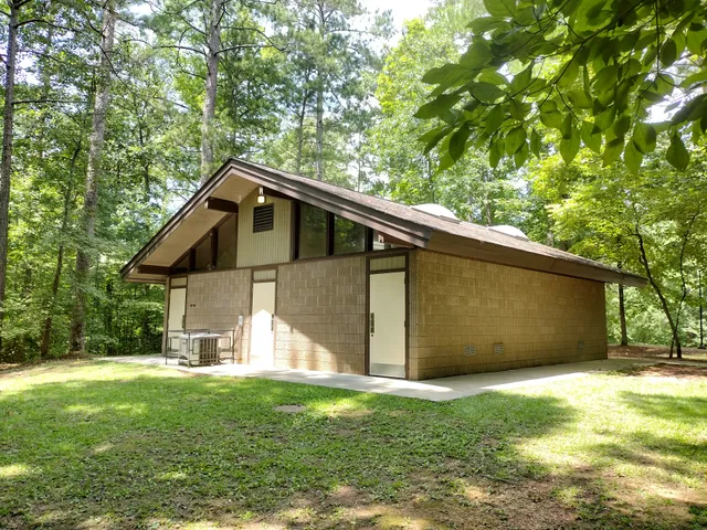 Coleman Lake Campground and Picnic Area
