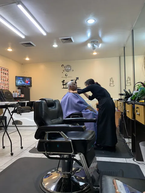 Riverplace barber and stylist