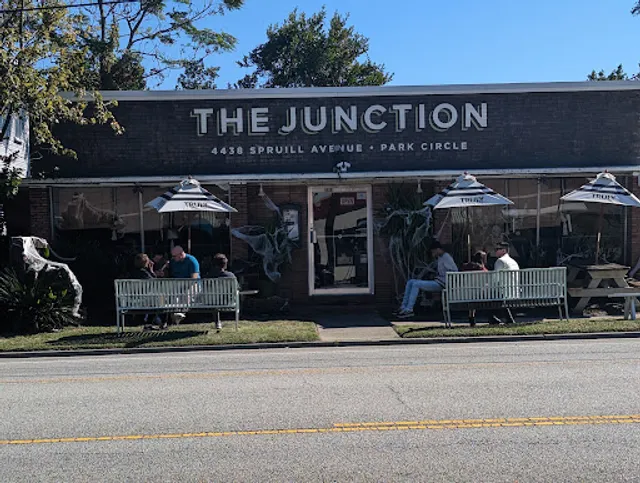 The Junction Kitchen & Provisions